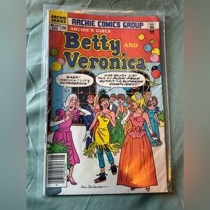 3/$25 | VINTAGE | Betty and Veronica No. 337